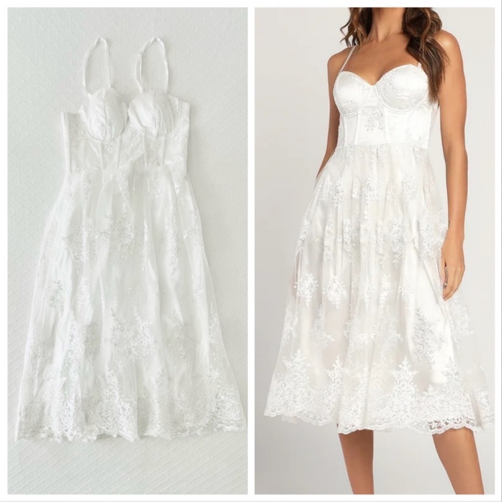 NWOT Lulus My Darling Daydreamer White Lace Bustier Midi Dress Small
